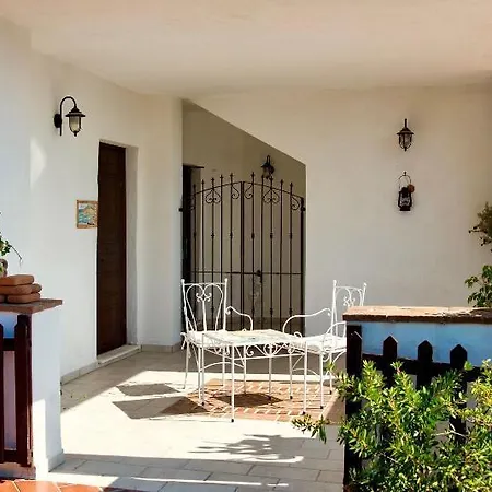 Couette-café Baia Di Trentova