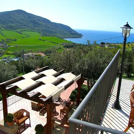 Alojamento de Acomodação e Pequeno-almoço Baia Di Trentova Agropoli