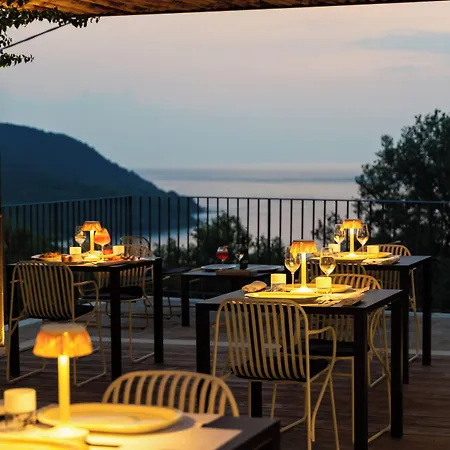 Couette-café Baia Di Trentova