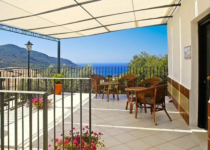 Baia Di Trentova 4* Агрополи